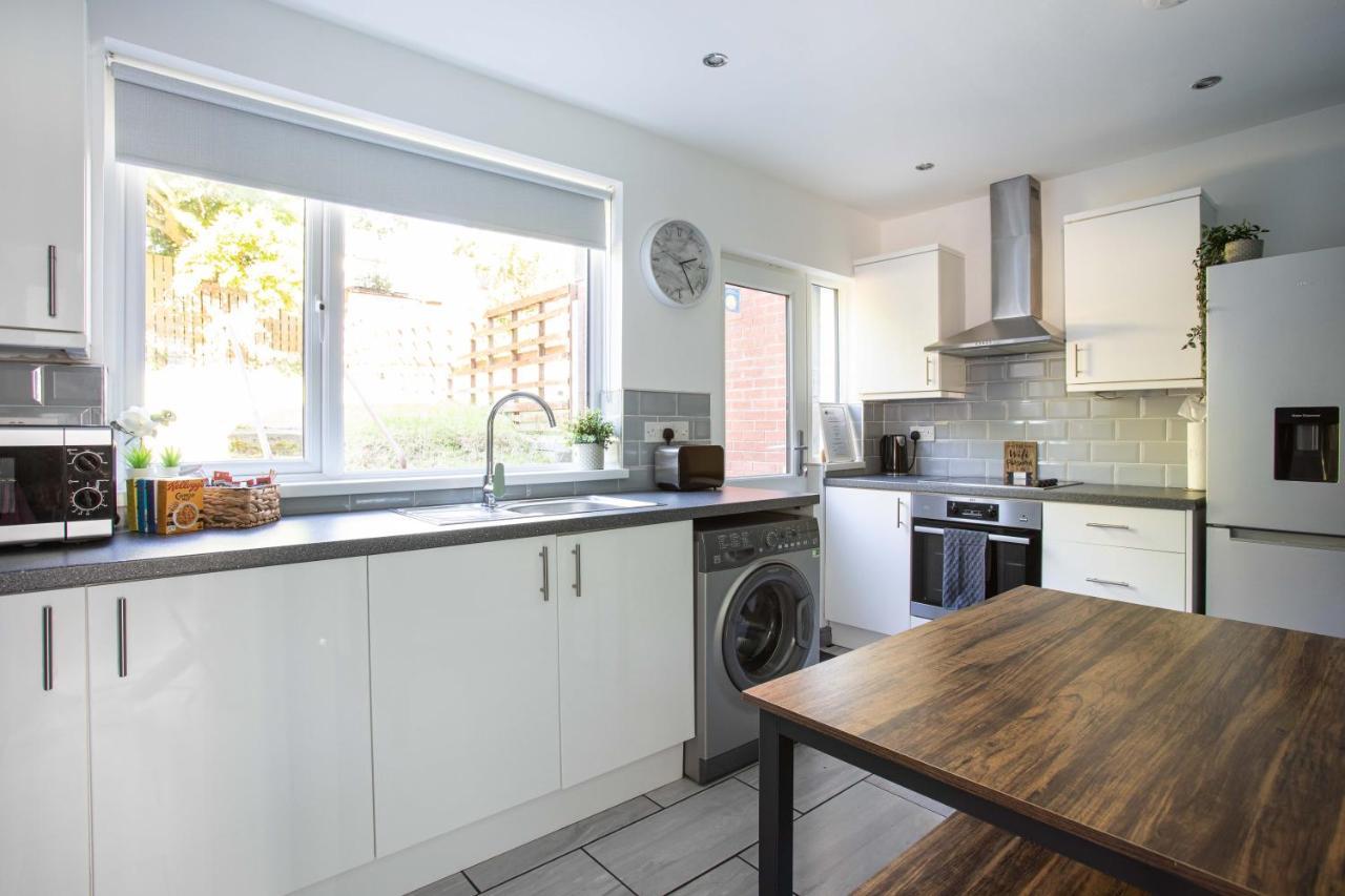 Fully Refurbished North Belfast Home Esterno foto