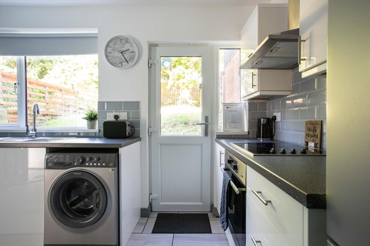Fully Refurbished North Belfast Home Esterno foto